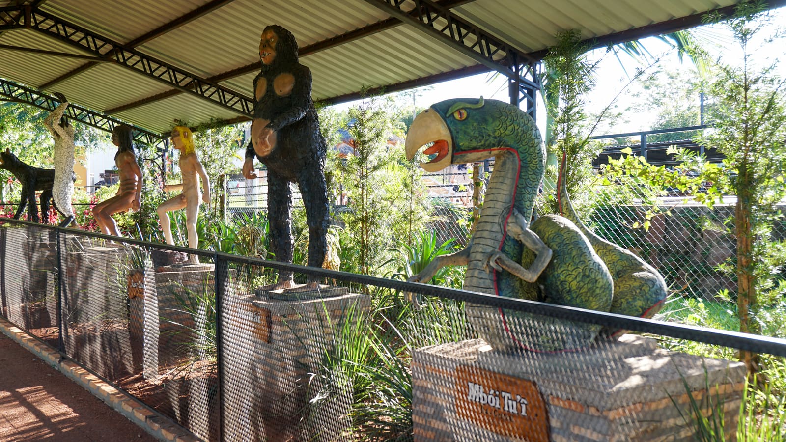 Paseo de dinosaurios